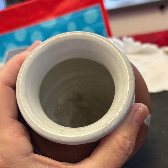 Handcrafted Shanagarry Potters Cork Ireland Terracotta Vase with White Accents - Picture 7 of 9